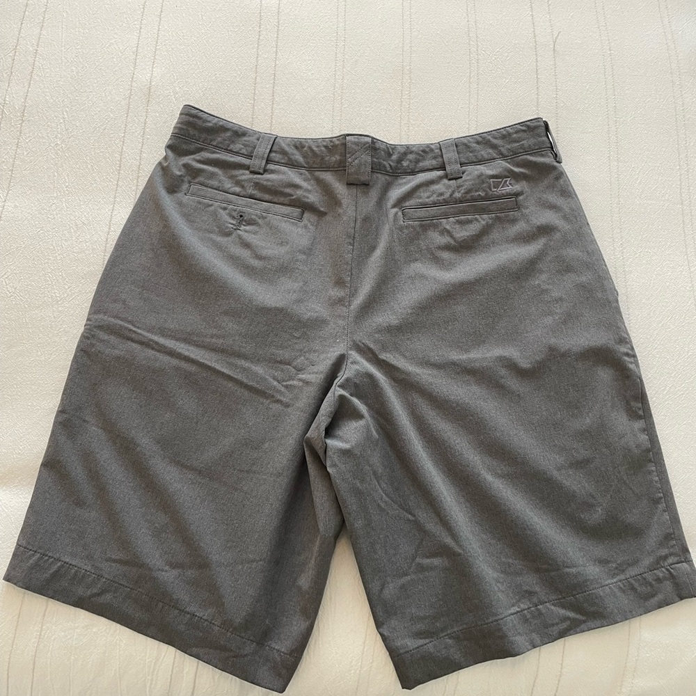 Cutter & Buck shorts - Picture 2 of 2